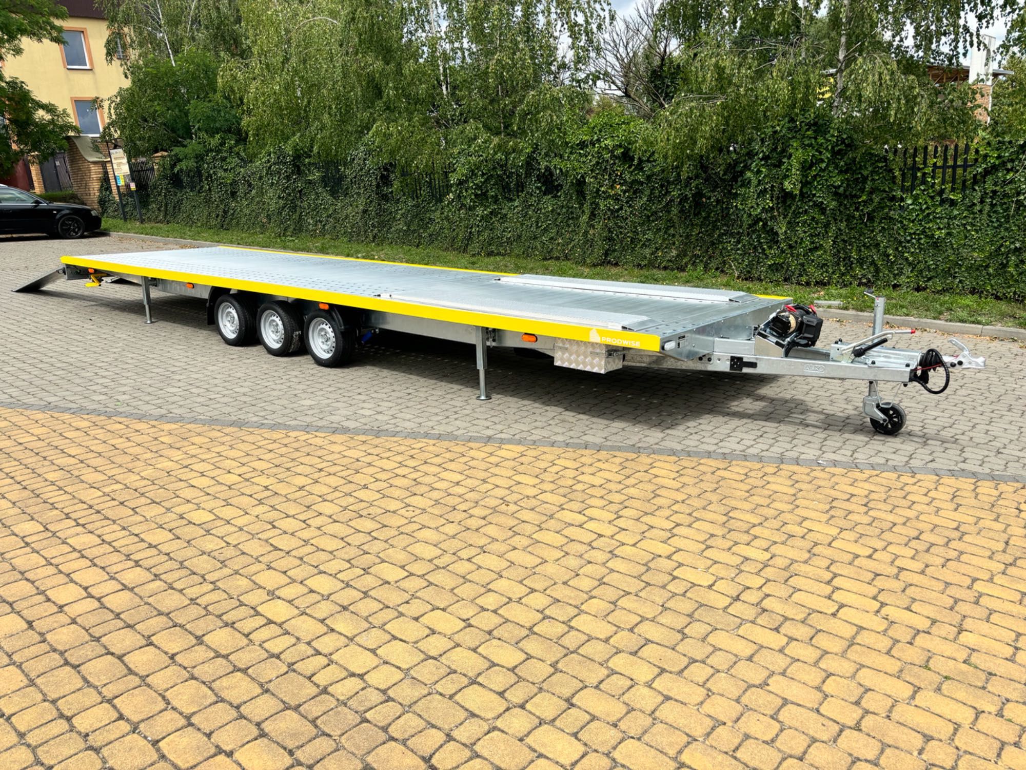 Przyczepa 8,5 m x 2,1 m DMC: 3500kg (różne szerokości lawety) 2025r.