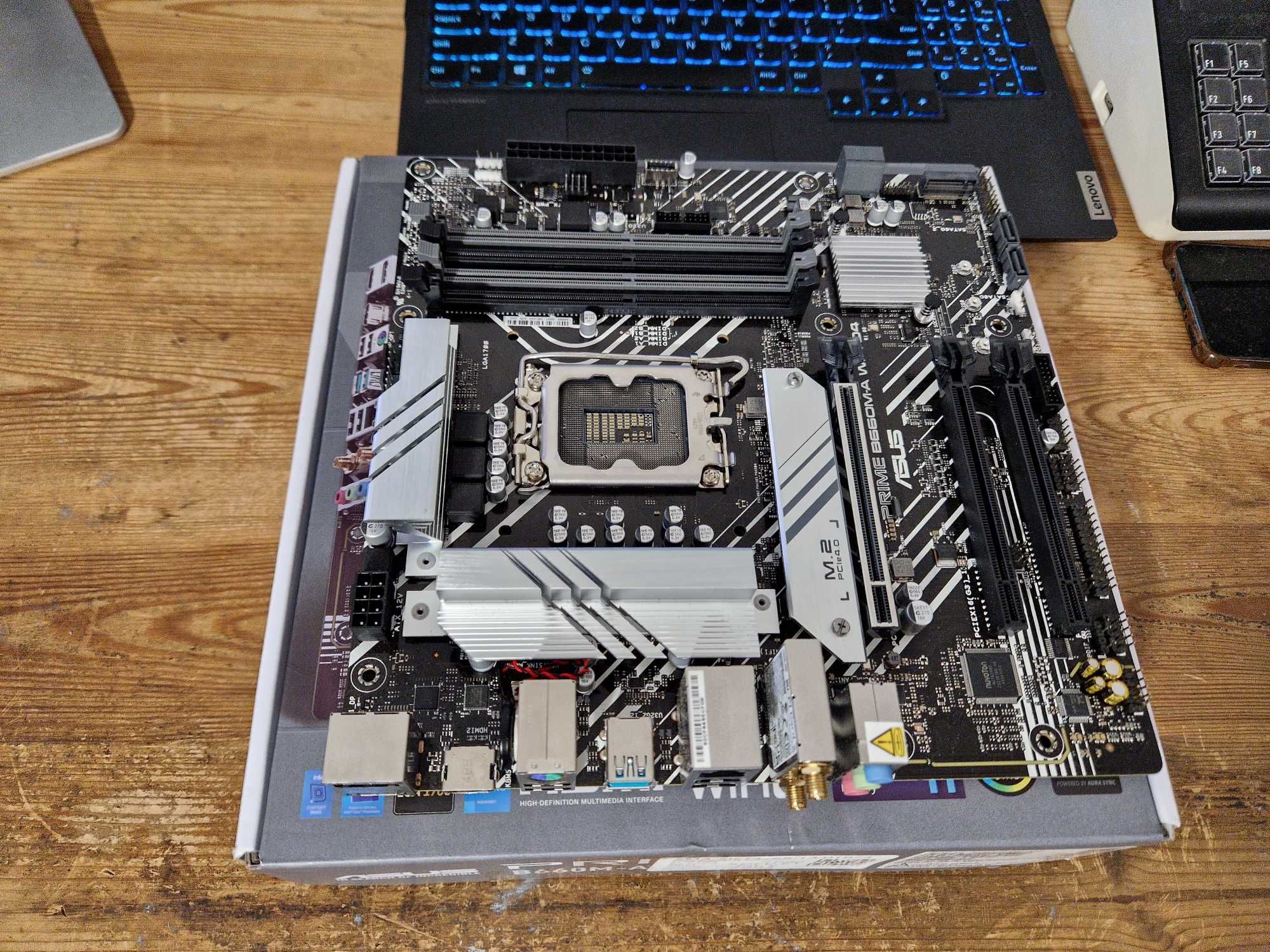 Płyta główna Micro ATX ASUS PRIME B660M-A WIFI D4 (2948)