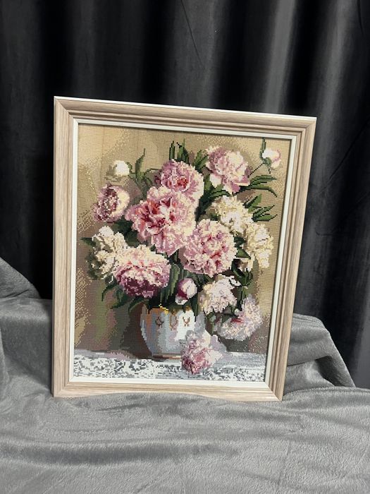 Картина Піони в вазі.