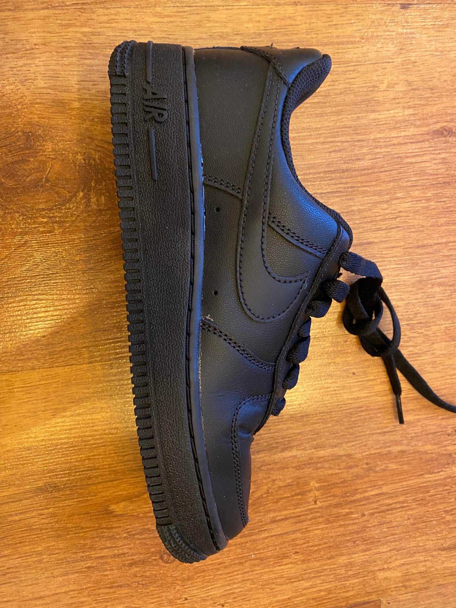 Czarne Air Force 1 '07 damskie