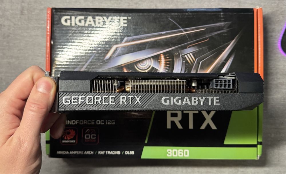 Видеокарта Gigabyte  RTX 3060 12gb Windforce