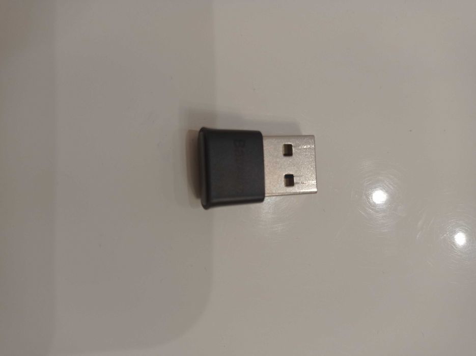 Клавиатура беспроводная Rapoo kb100m, состояние отличное!