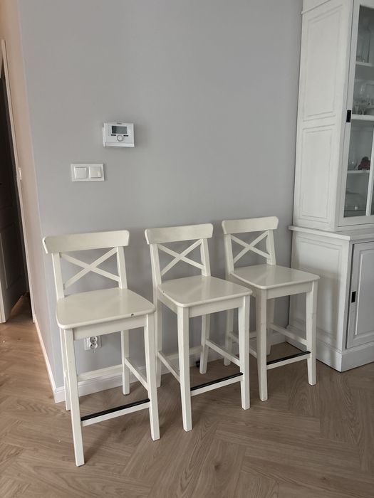 Krzesla barowe Hokery 3 sztuki ikea