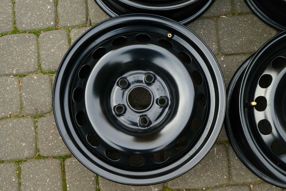 Felgi 15 5x112 Jak NOWE VWCaddy Golf Seat Skoda 2K5_601_027D KBA 43929
