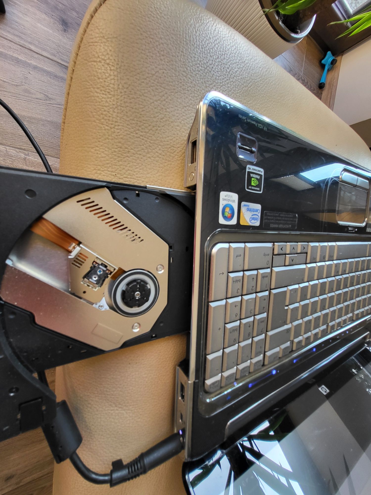 Laptop hp HDX 16"