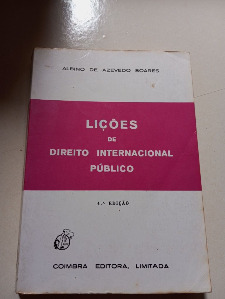 Lições de Direito Internacional Público - Albino de Azevedo Soares