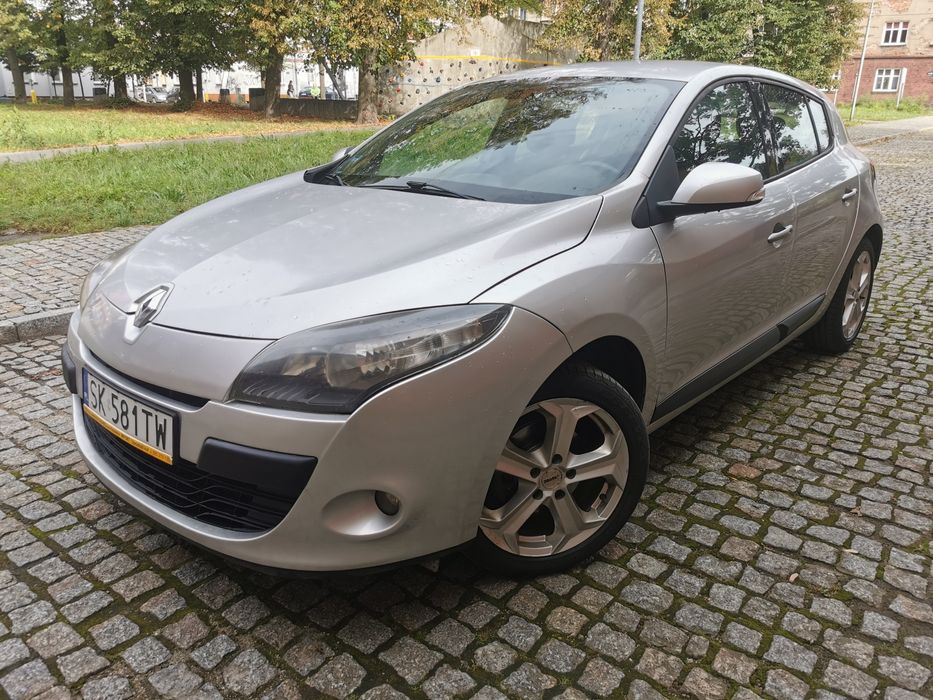 Polecam Renault Megane lll 1.9 DCi HAK 2009r. Tylko 252tys.km Polecam