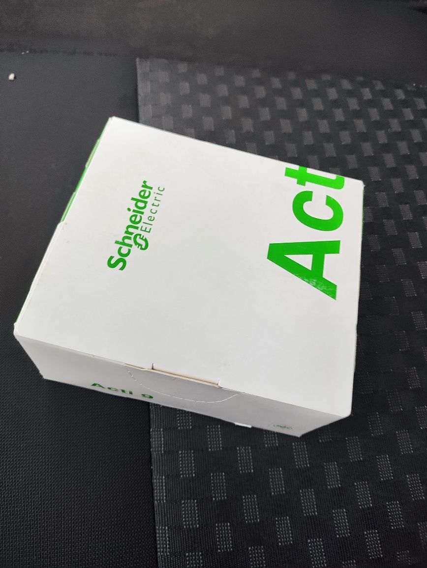 Stycznik modułowy 40A 4Z 0R 24V AC iCT A9C21144