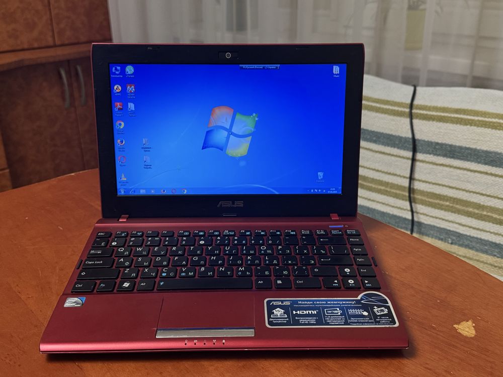 Ноутбук ASUS 1225C