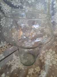 Okrągły szklany wazon