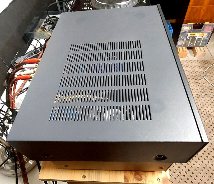 Wzmacniacz NAD C300