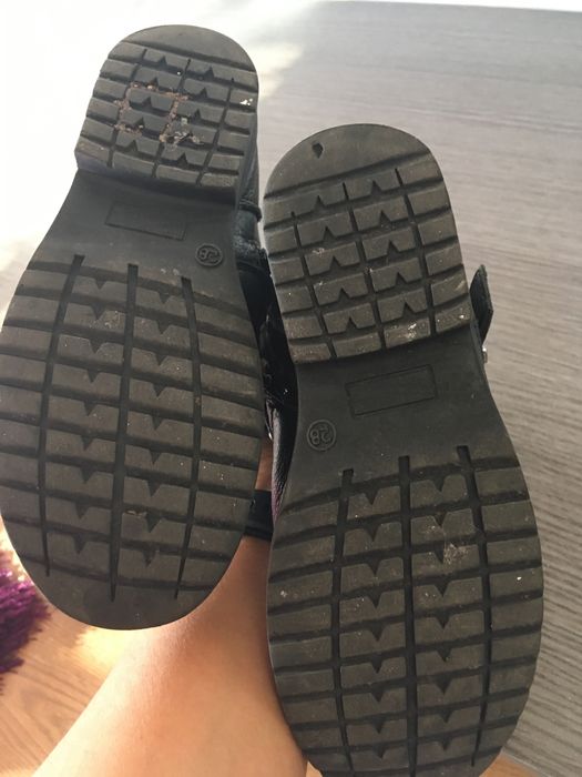 Botas menina - em otimo estado - el corte ingles