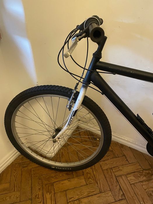 Bicicleta da forma que está usada ,, obs: SÓ NO DINHEIRO OBGDO..