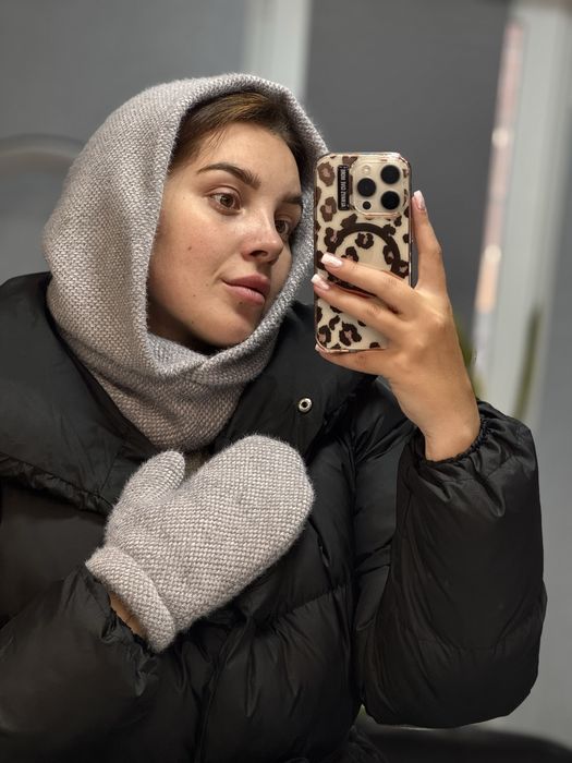 Капор,рукавички та комплекти капор + рукавички