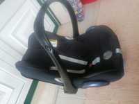 Ovo maxi Cosi e base isofix