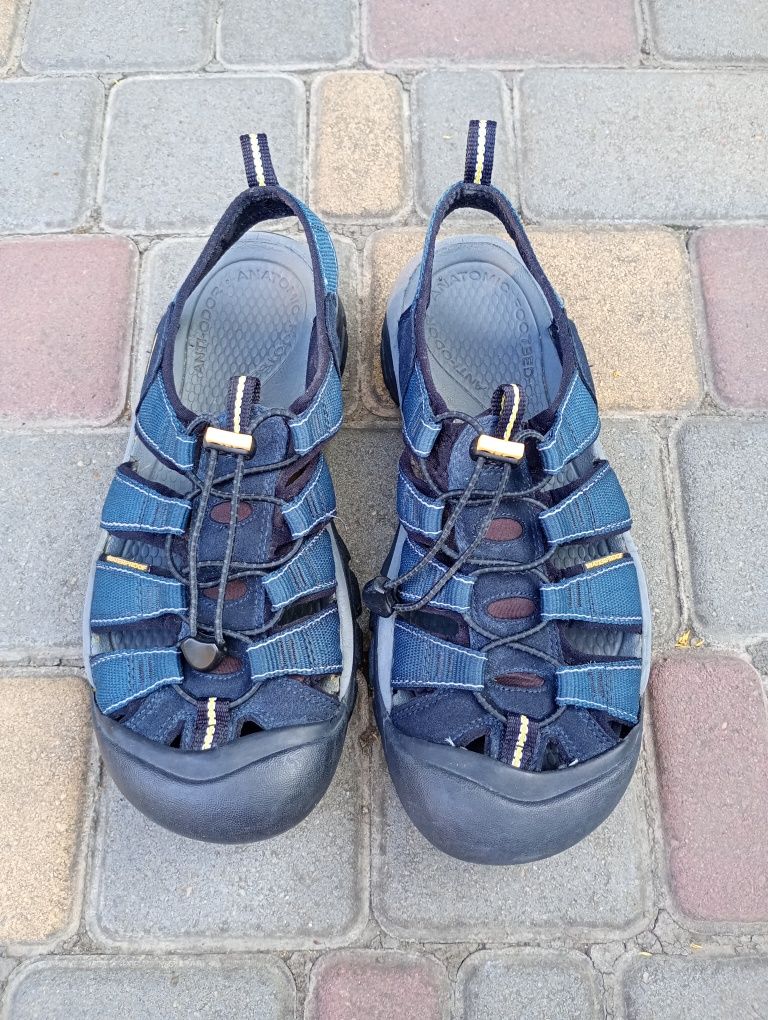 Сандалі Keen Newport H2 43 / 44