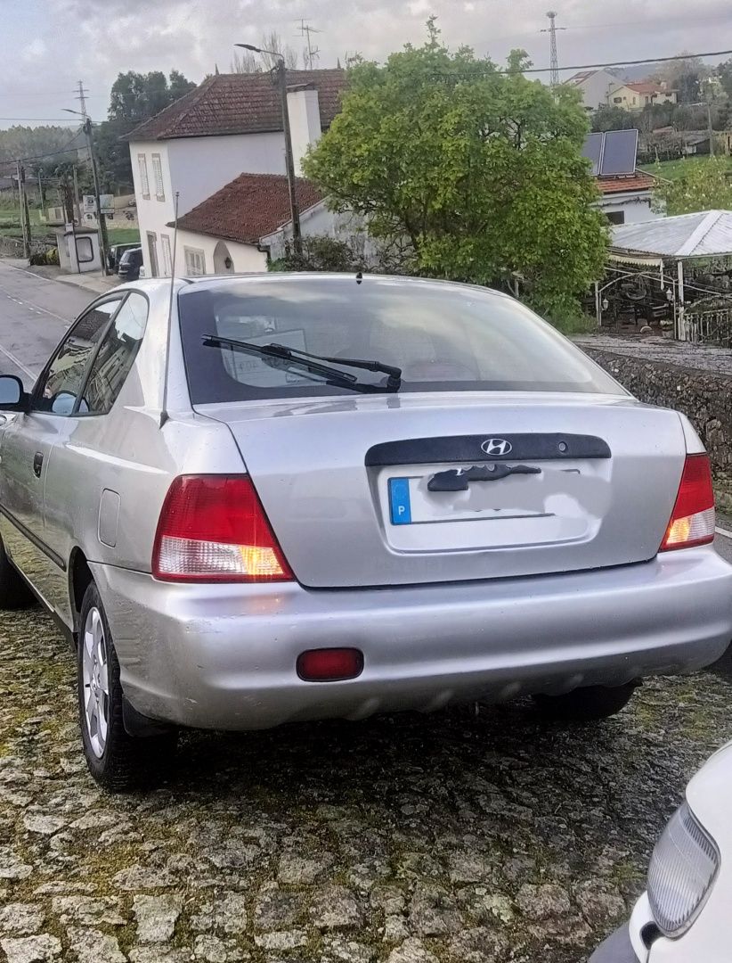 Vendo Hyundai accent 1.5 crdi comercial