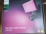 Philips Hue Secure Reflektor zewnętrzny z kamerą