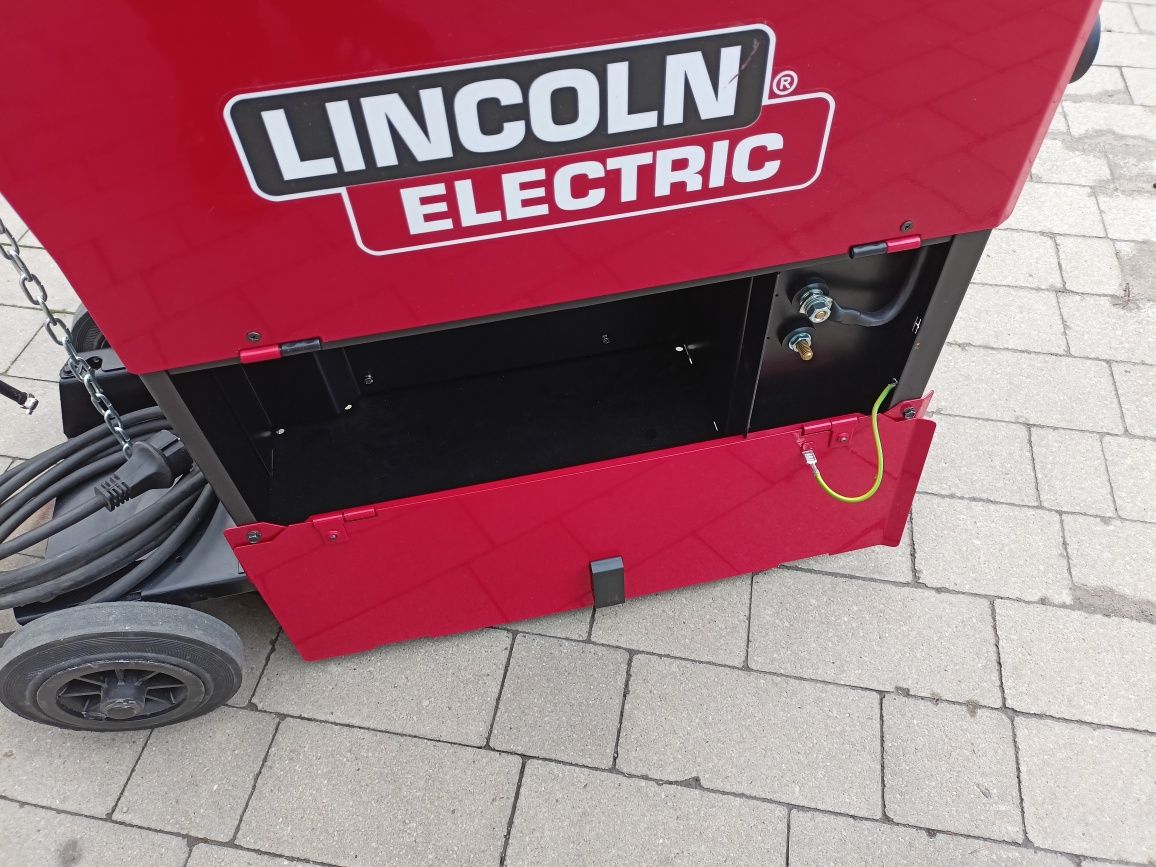 Spawarka MIG/MAG Lincoln speedtec 215c