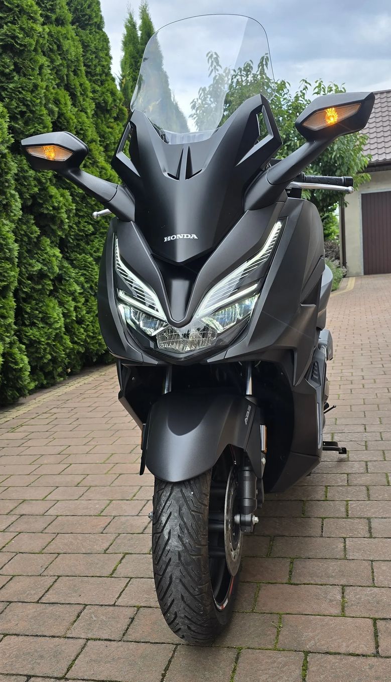 Honda NSS Honda Nss Forza 125 tylko 2500km przebiegu 2022r