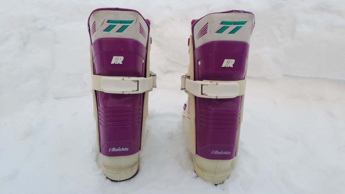 Женские лыжные ботинки Raichle