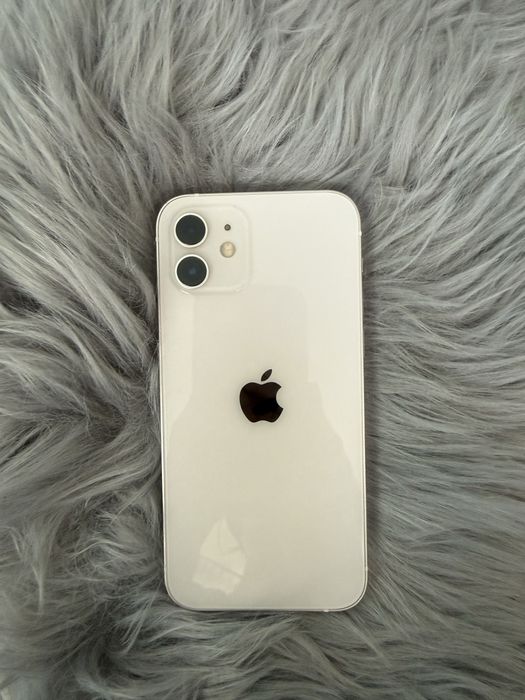 Iphone 12 ,128gb- Stan bardzo dobry ! + 11 etui GRATIS