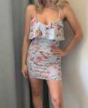 Missguided letnia sukienka błękitna w kwiaty z falbanką obcisła M 38