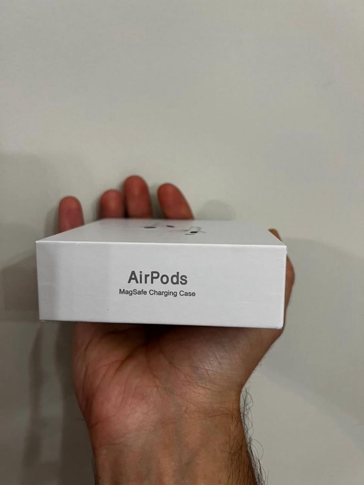 Airpods 3.