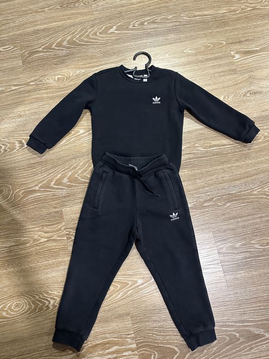 Костюм adidas на хлопчика