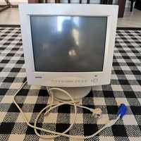 Monitor CRT Samsung Samtron 55E