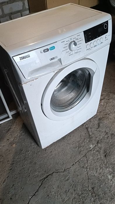 Пральна машина під ремонт