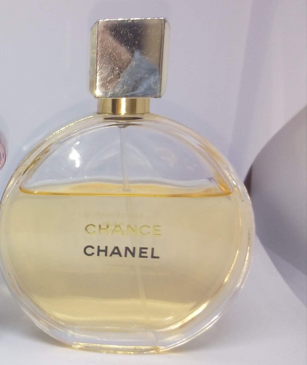 Chanel в залишках з Франції