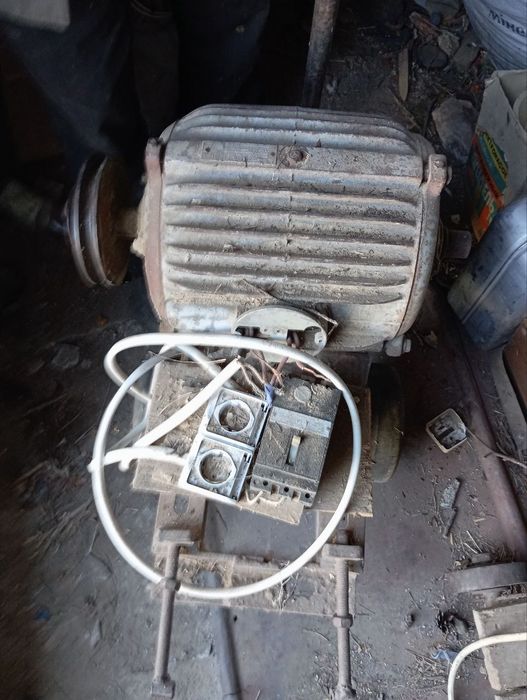 Двигун електричний 7,5кВт, млин електричний 1,2кВт