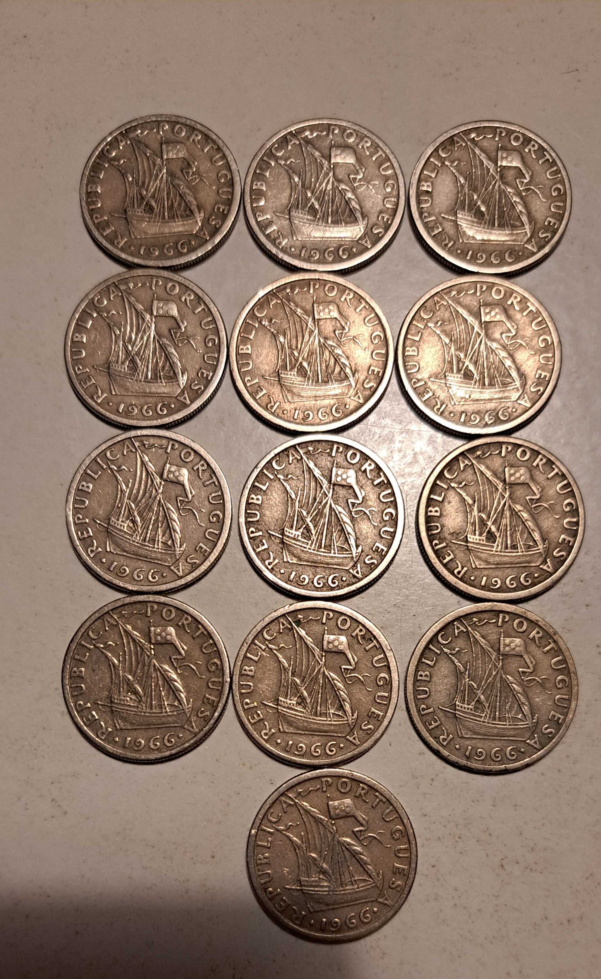 Moedas de 2$50 de 1966