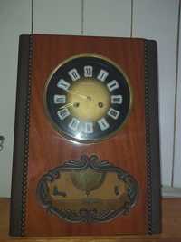 Годинник  Янтар з боєм.