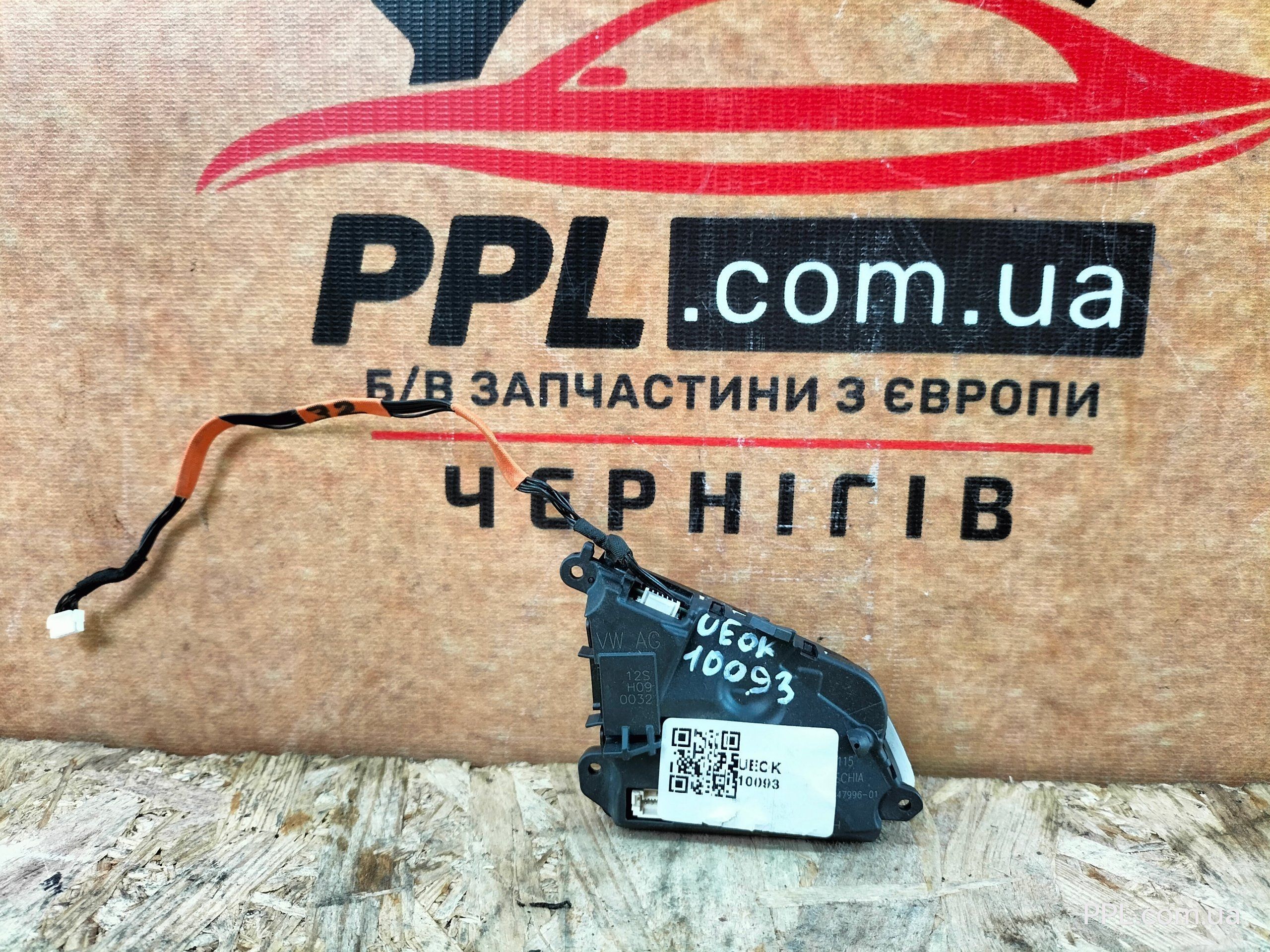 VW Golf 8 VIII 2020- ID.3 ID.4 кнопки руля левая сторона 1EA959442H