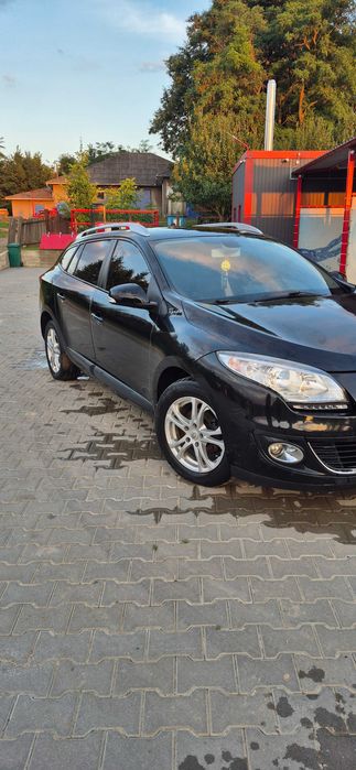 Рено меган 2013 універсал