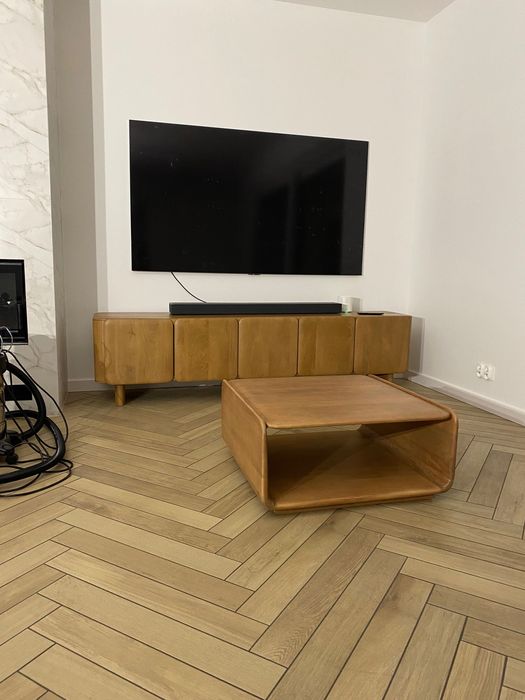 Szafka RTV i stolik kawowy Sklum