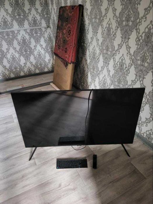 Телевізор SAMSUNG