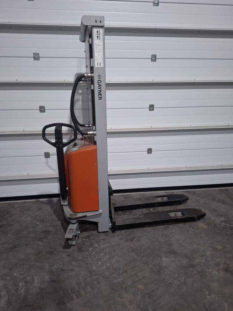 Porta paletes eléctrico