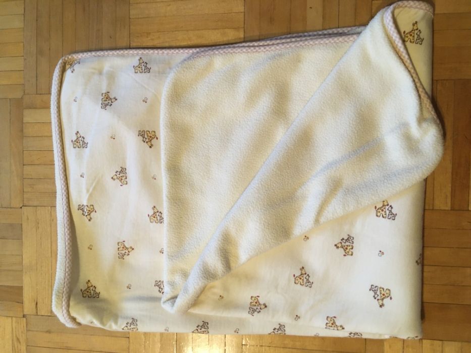 Kocyk polarowy żyrafki