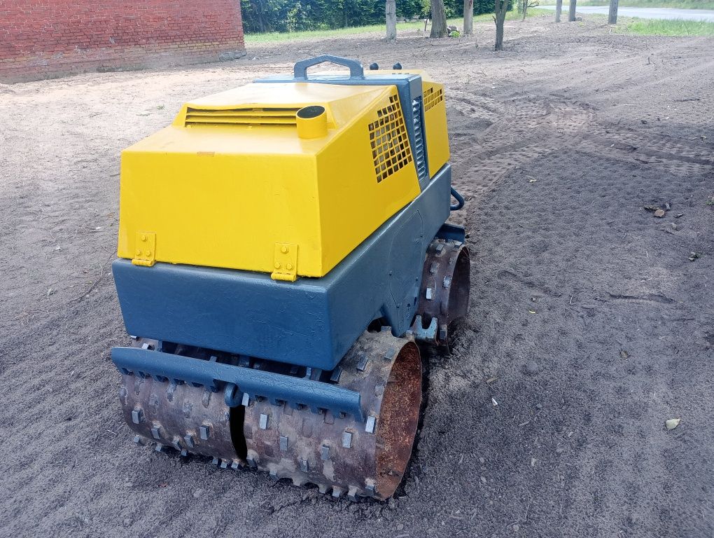 Bomag 85cm walec wibracyjny wynajem utwardzenie zagęszczarka kruszenie