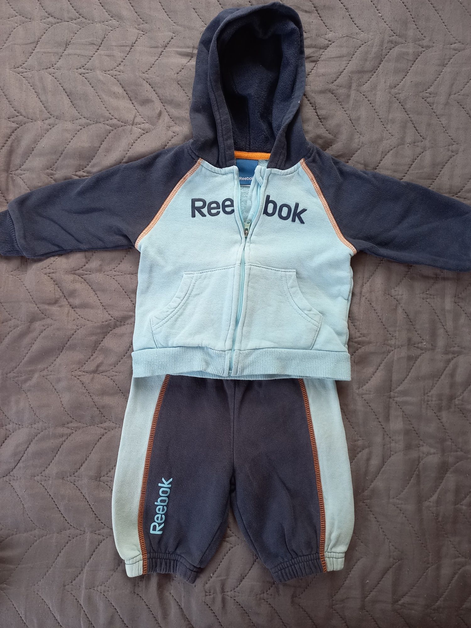 Dres Reebok   68