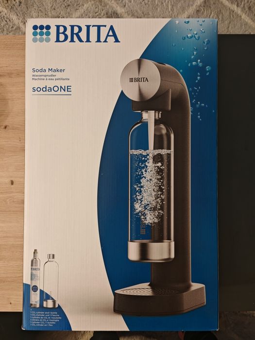 Nowy Saturator Brita z butelką i wkładem do gazowania wody
