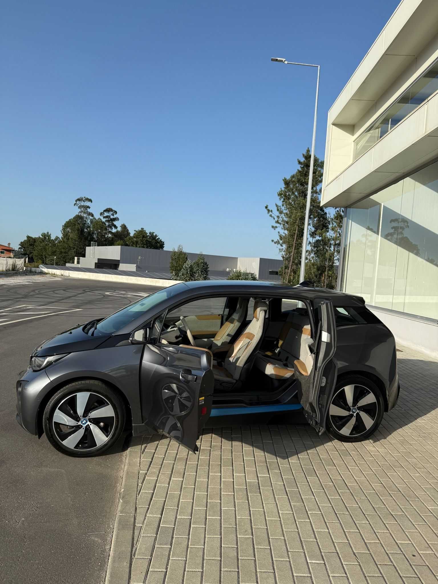 BMW i3 94aH 170cv Edition Lodge A+