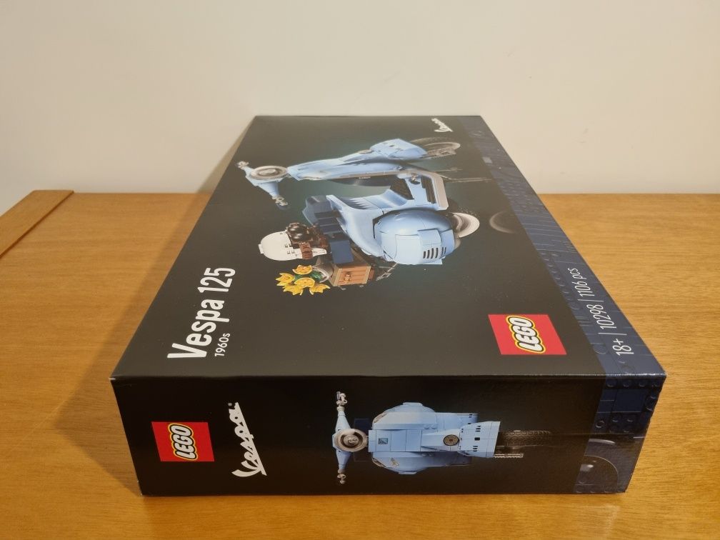 Lego Icons 10298 - Vespa 125