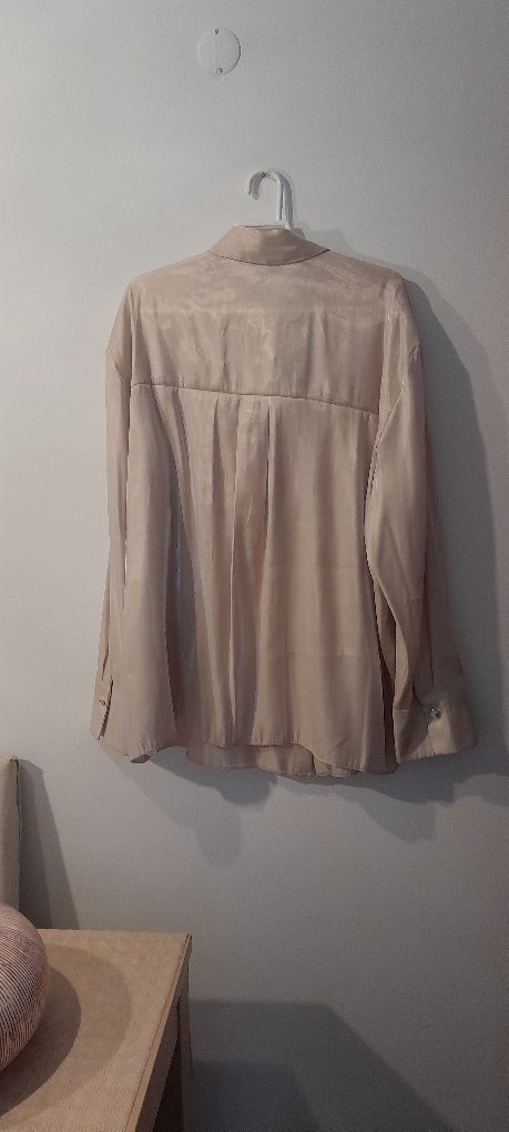 Camisa nova com etiqueta