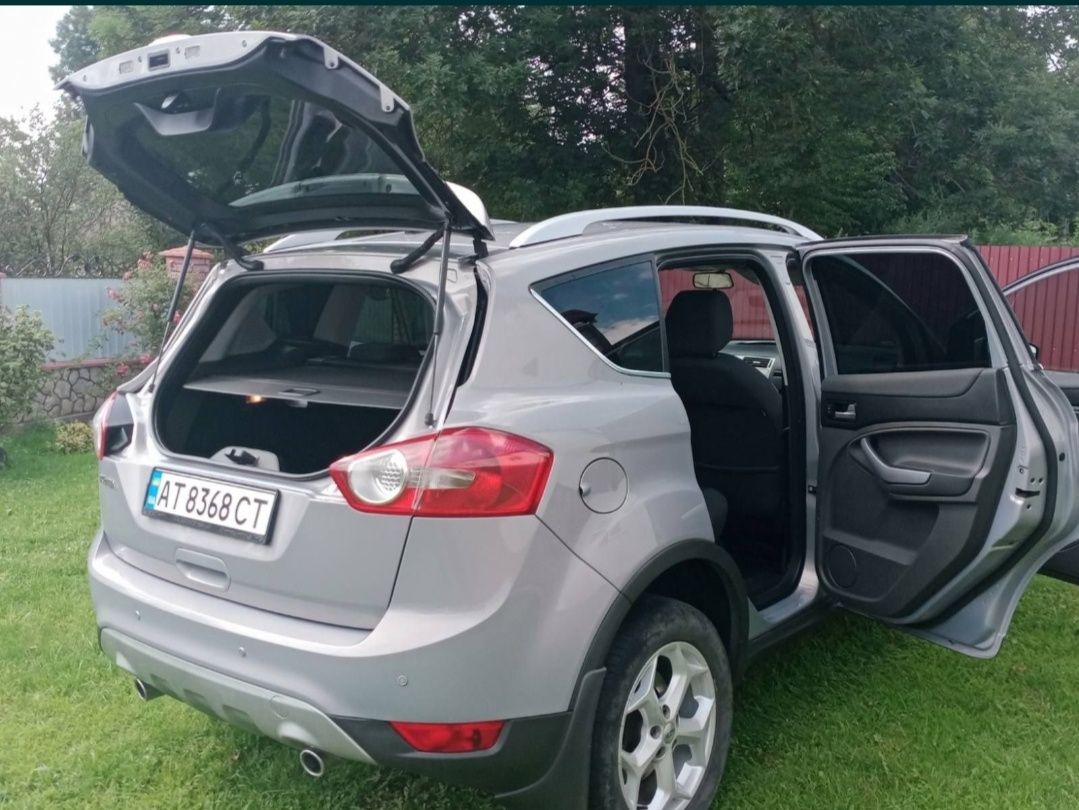 Ford kuga 2.0 у гарному стані.