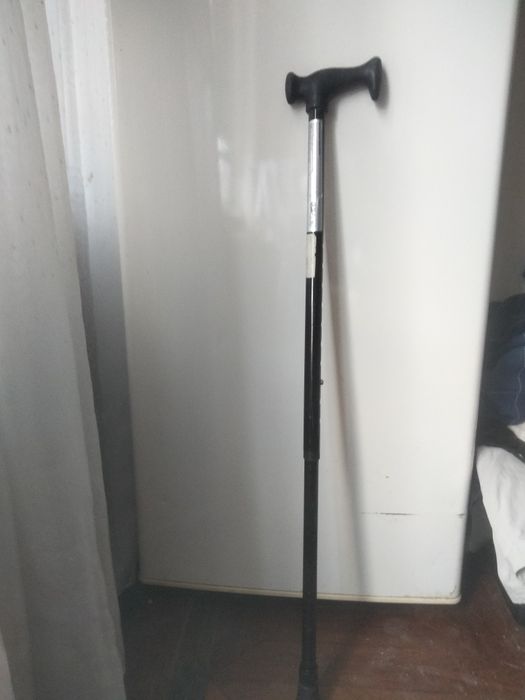 Палка інвалідна на одну руку
