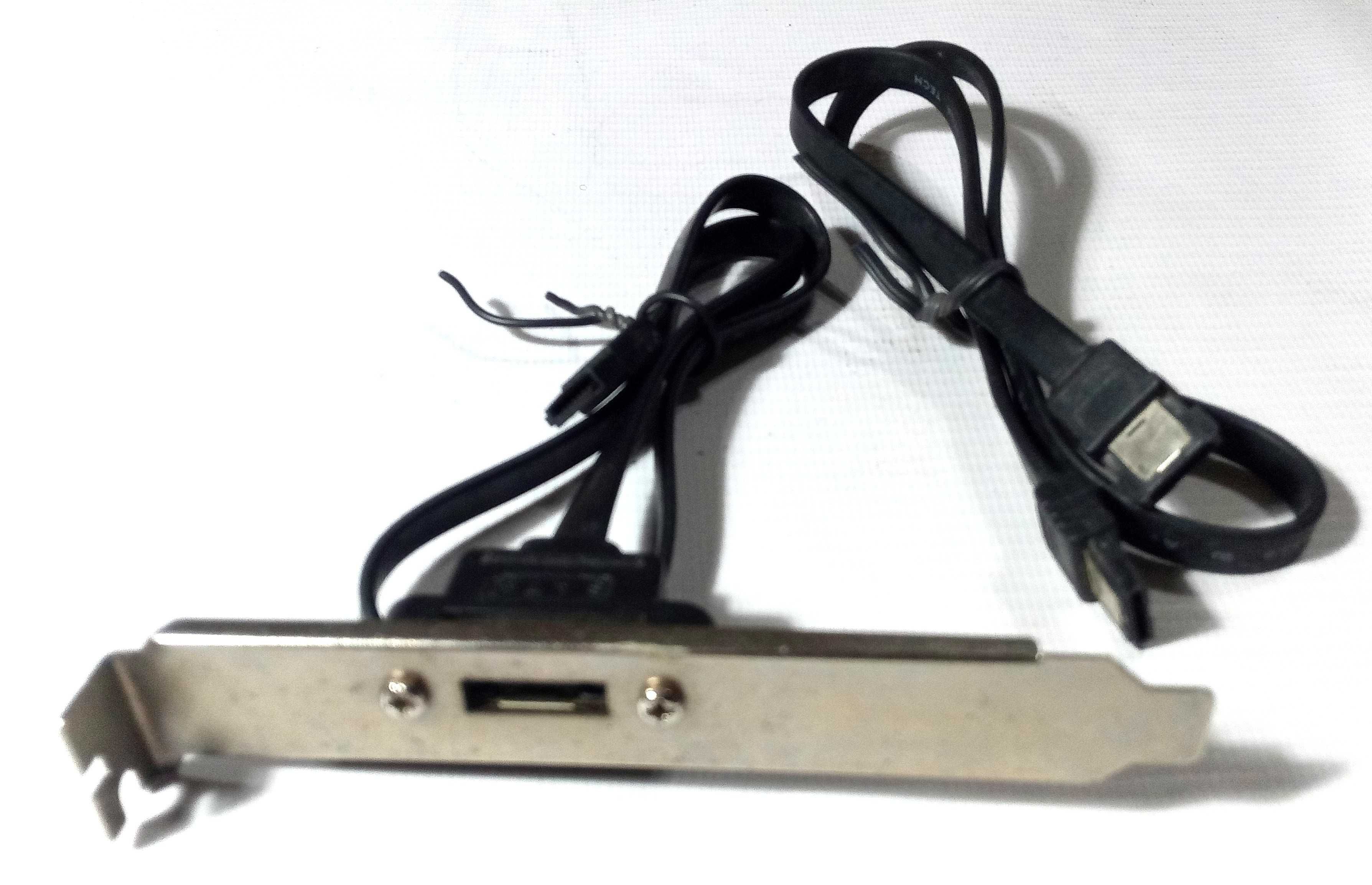 Śledź do obudowy PC  port e-sata + kabelek zewnętrzny